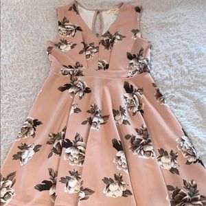 Floral light pink dress